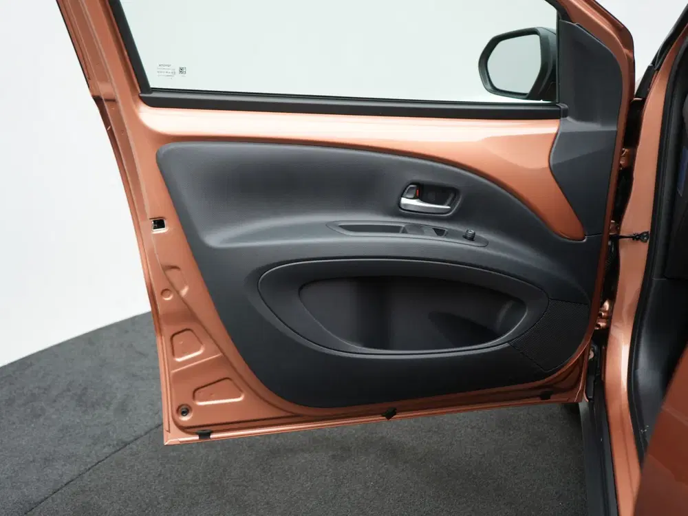 Toyota Aygo X Hybrid 115 pulse uit 2026, foto 7