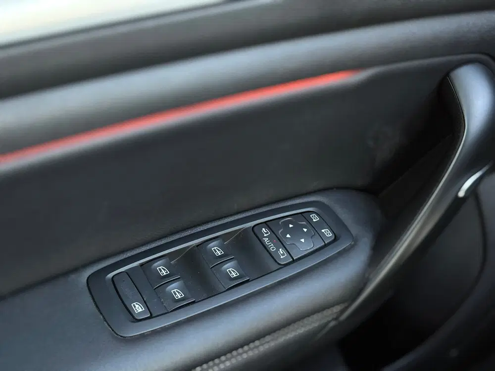 Renault Megane Mégane Estate 1.6 E-Tech Plug-In Hybrid 16 uit 2021, foto 15