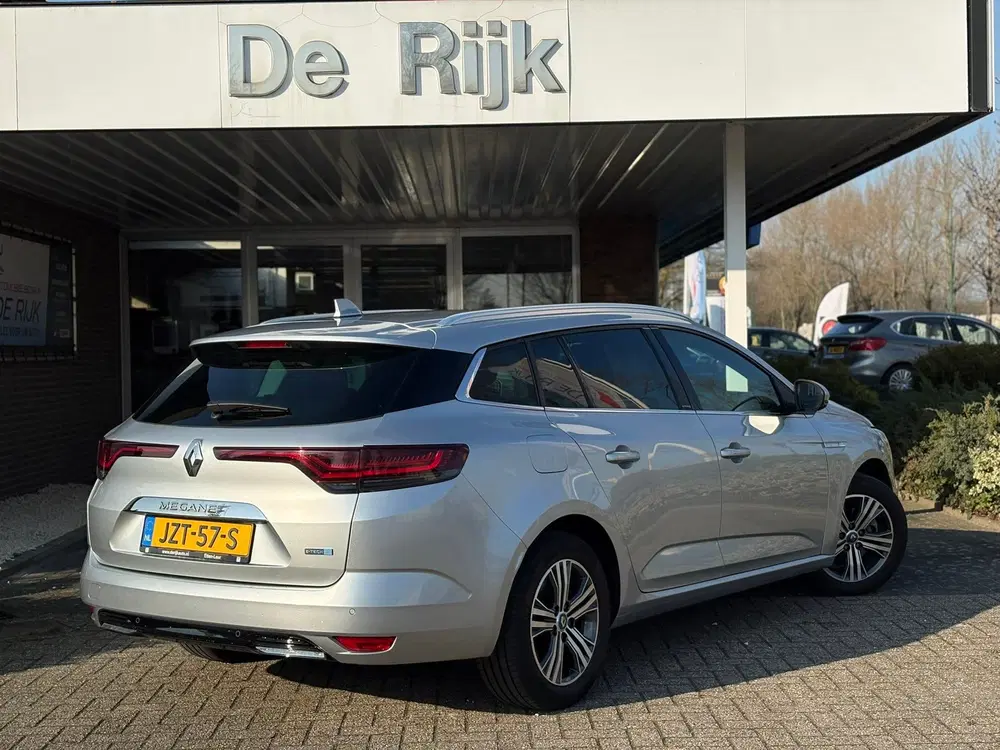 Renault Megane Mégane Estate 1.6 E-Tech Plug-In Hybrid 16 uit 2021, foto 7