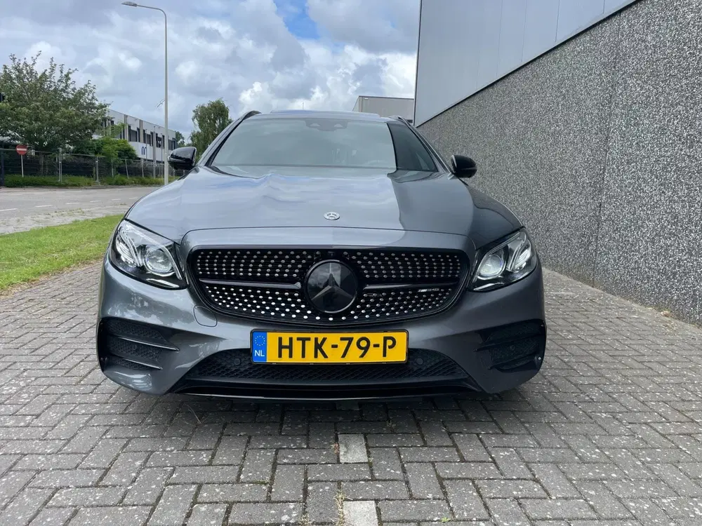 Mercedes-Benz E-Klasse AMG 53 4MATIC Premium Plus uit 2019, foto 3