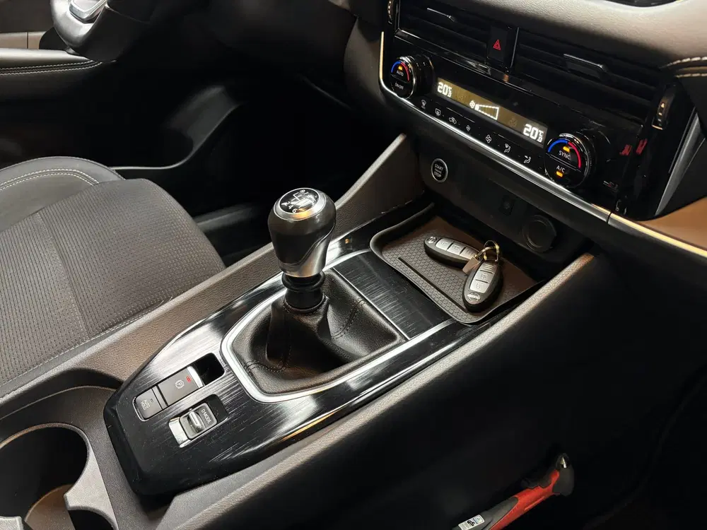 Nissan Qashqai 1.3 MHEV Acenta uit 2021, foto 13