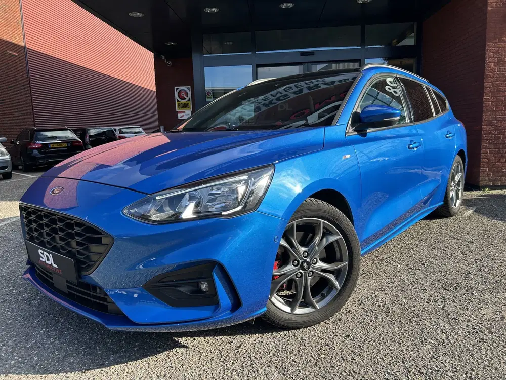 Ford Focus 1.5 EcoBoost ST Line Business 183PK uit 2020, foto 2