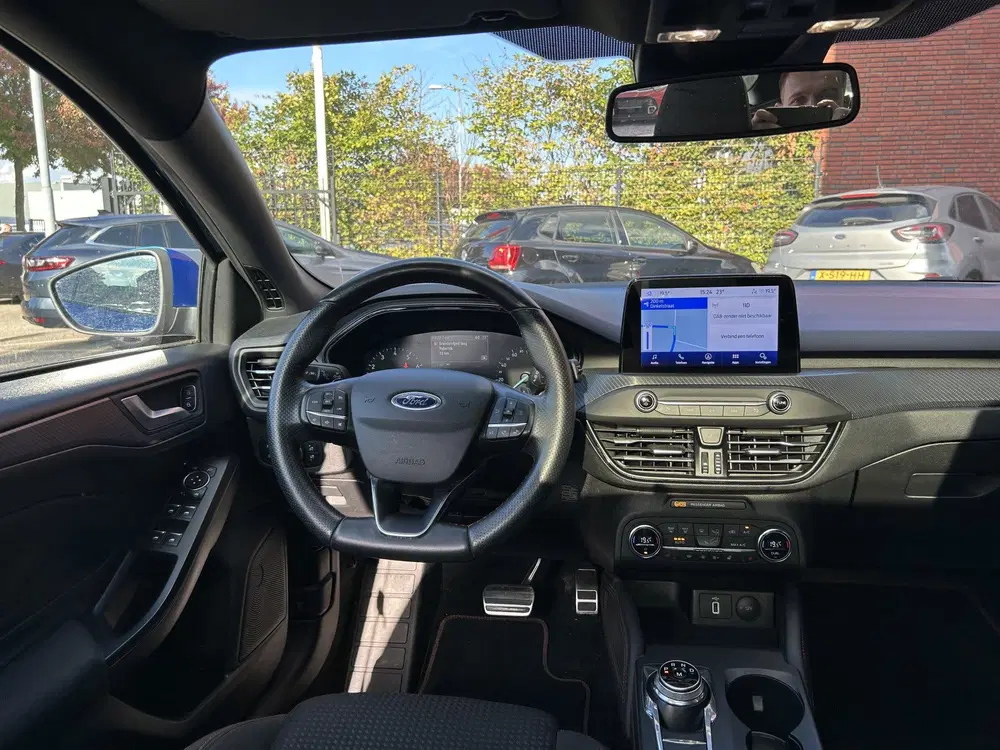 Ford Focus 1.5 EcoBoost ST Line Business 183PK uit 2020, foto 8