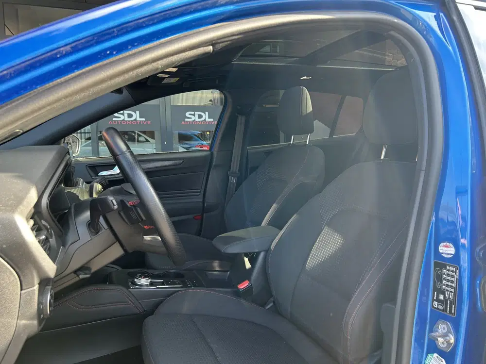 Ford Focus 1.5 EcoBoost ST Line Business 183PK uit 2020, foto 9