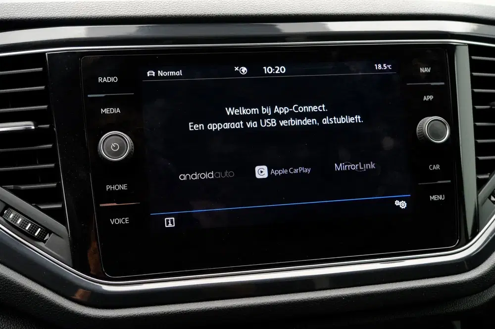 Volkswagen T-Roc 1.0 TSI Sport Navi uit 2019, foto 14