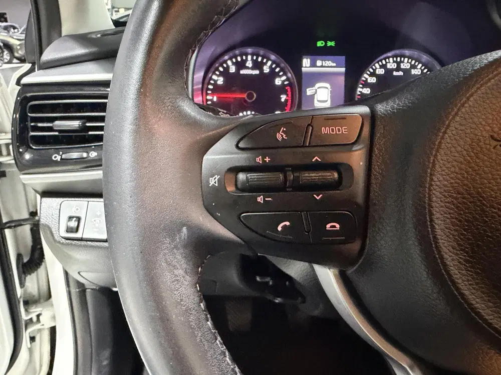 Kia Stonic 1.0 T-GDi MHEV DynamicPlusLine Apple Carpl uit 2021, foto 11
