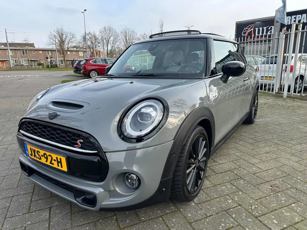 Mini Cooper S 2.0 Cooper S Pano uit 2020