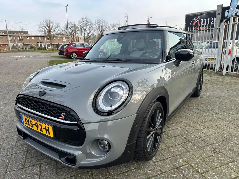 Mini Cooper S 2.0 Cooper S Pano uit 2020, foto 3