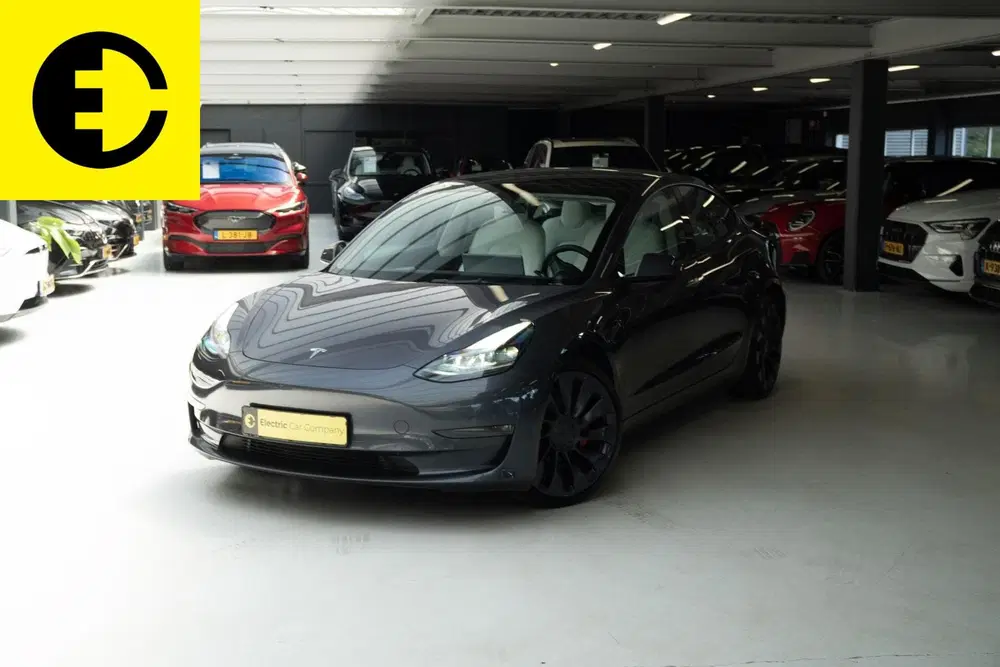 Tesla Model 3 Performance AWD 75 kWh uit 2022, foto 10