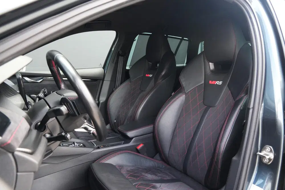 Skoda Octavia 1.4 TSI RS iV PHEV Business uit 2021, foto 4