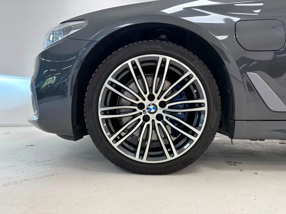 BMW 5-serie 5 Serie 530e xDrive M-Sport uit 2020, foto 3