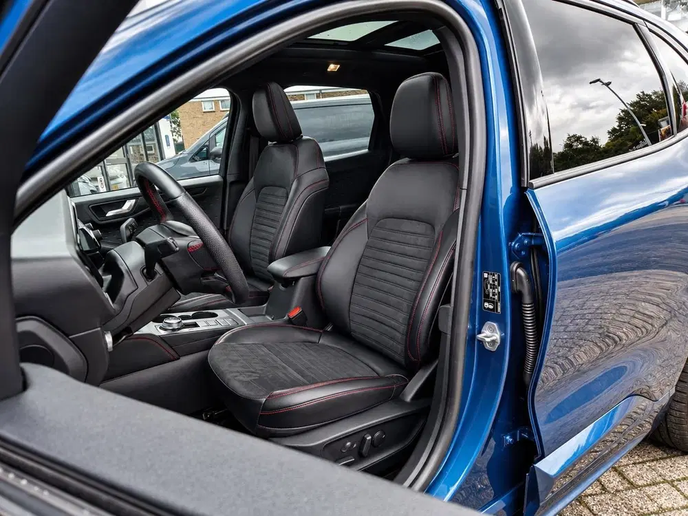 Ford Kuga 2.5 PHEV ST-Line X Panoramadak Trekhaak HU uit 2020, foto 12
