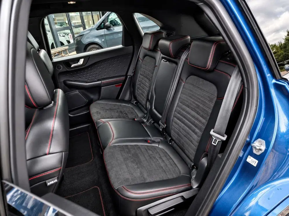 Ford Kuga 2.5 PHEV ST-Line X Panoramadak Trekhaak HU uit 2020, foto 14