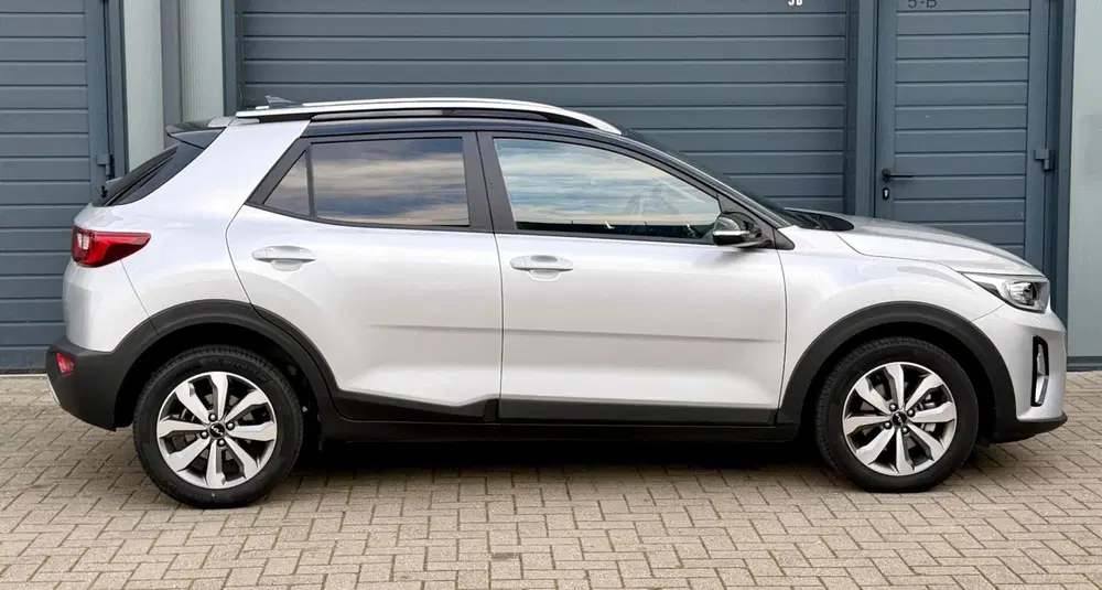 Kia Stonic 1.0 T-GDi MHEV DynamicLine uit 2023, foto 11