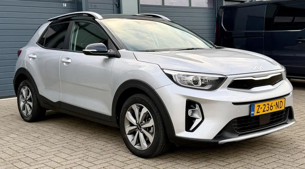 Kia Stonic 1.0 T-GDi MHEV DynamicLine uit 2023, foto 12