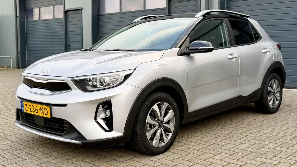 Kia Stonic 1.0 T-GDi MHEV DynamicLine uit 2023, foto 6