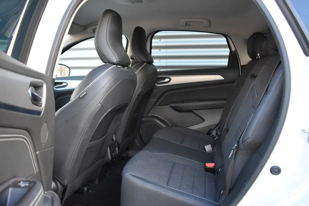 Renault Arkana 1.6 E-Tech Hybrid 145 Intens LED uit 2022, foto 6