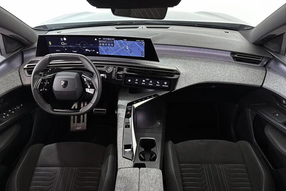 Peugeot 5008 1.2 Hybrid 136 GT 7p Stoelverwarming Camer uit 2024, foto 7