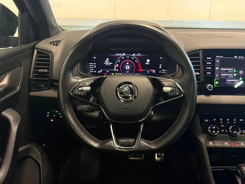 Skoda Karoq 1.5 TSI ACT Sportline Business Pano uit 2021, foto 15