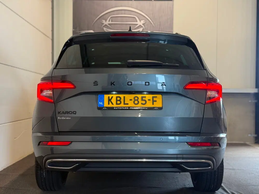 Skoda Karoq 1.5 TSI ACT Sportline Business Pano uit 2021, foto 7