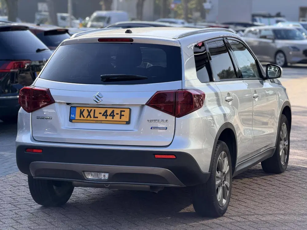 Suzuki Vitara 1.4 Boosterjet Select Smart Hybrid 129PK uit 2021, foto 3