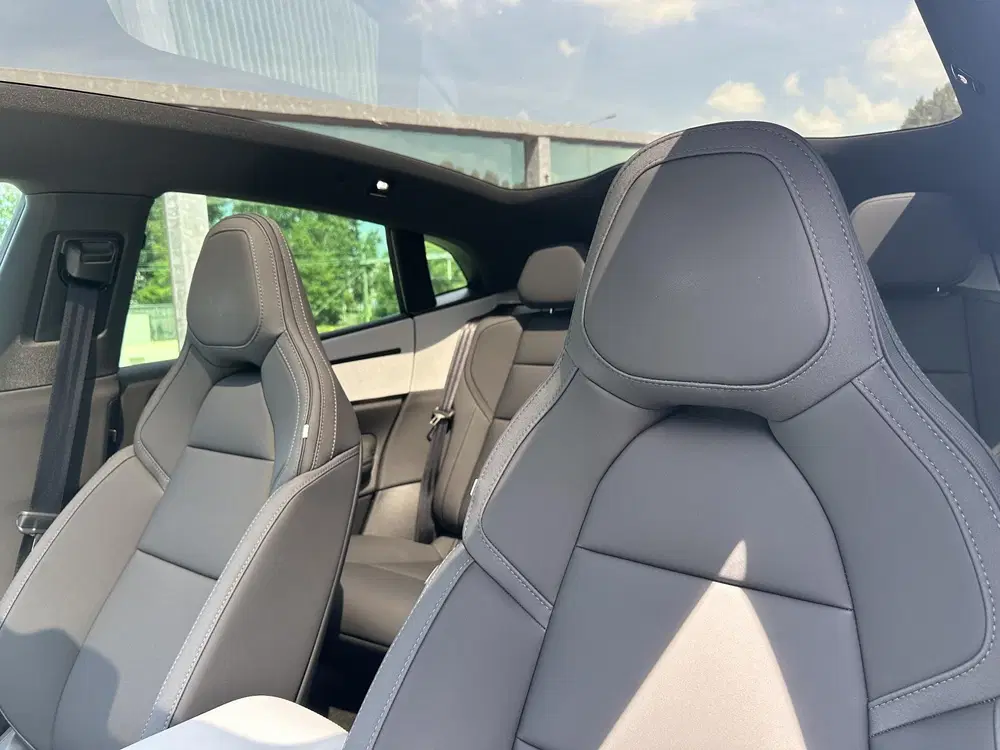 Polestar 4 Long Range Dual motor Prime 100 kWh uit 2026, foto 8