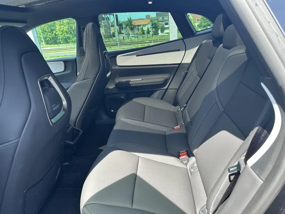 Polestar 4 Long Range Dual motor Prime 100 kWh uit 2026, foto 9