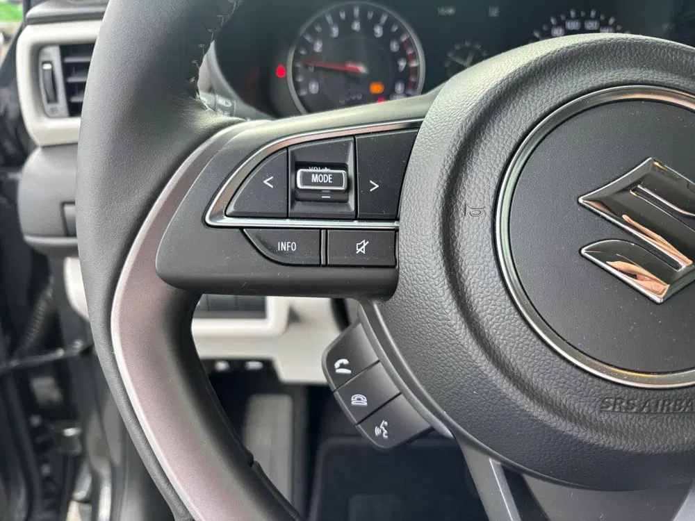Suzuki Swift 1.2 Select Smart Hybrid uit 2025, foto 13