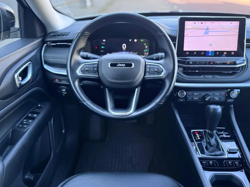 Jeep Compass 4xe 240 Plug-in Hybrid Electric S uit 2022, foto 2