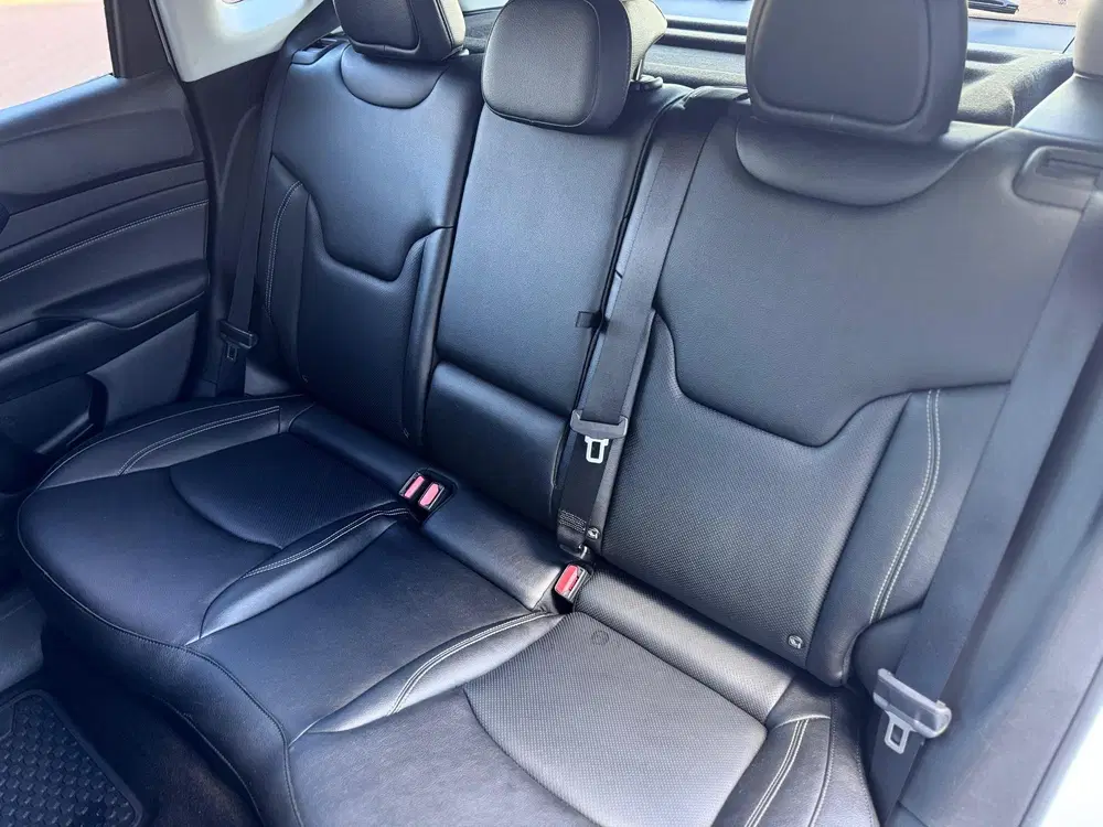 Jeep Compass 4xe 240 Plug-in Hybrid Electric S uit 2022, foto 8