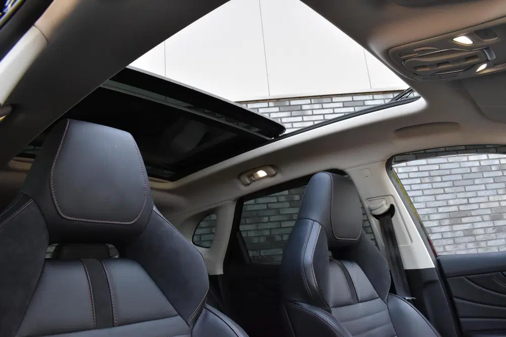 MG EHS 1.5 TGDI Luxury Plug In Hybrid PANORAMADAK uit 2024, foto 15
