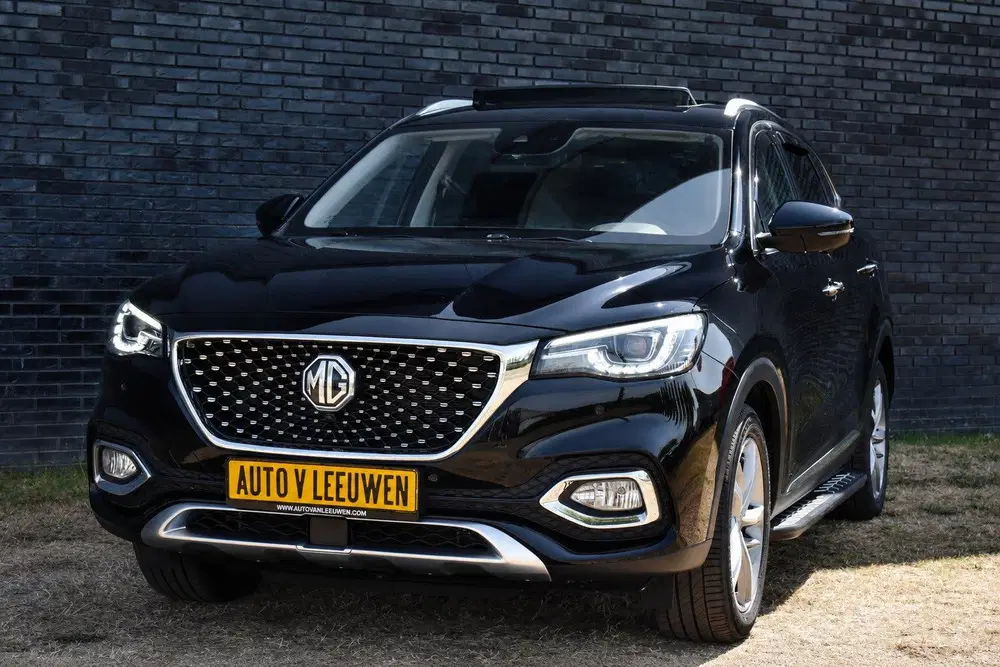 MG EHS 1.5 TGDI Luxury Plug In Hybrid PANORAMADAK uit 2024, foto 4