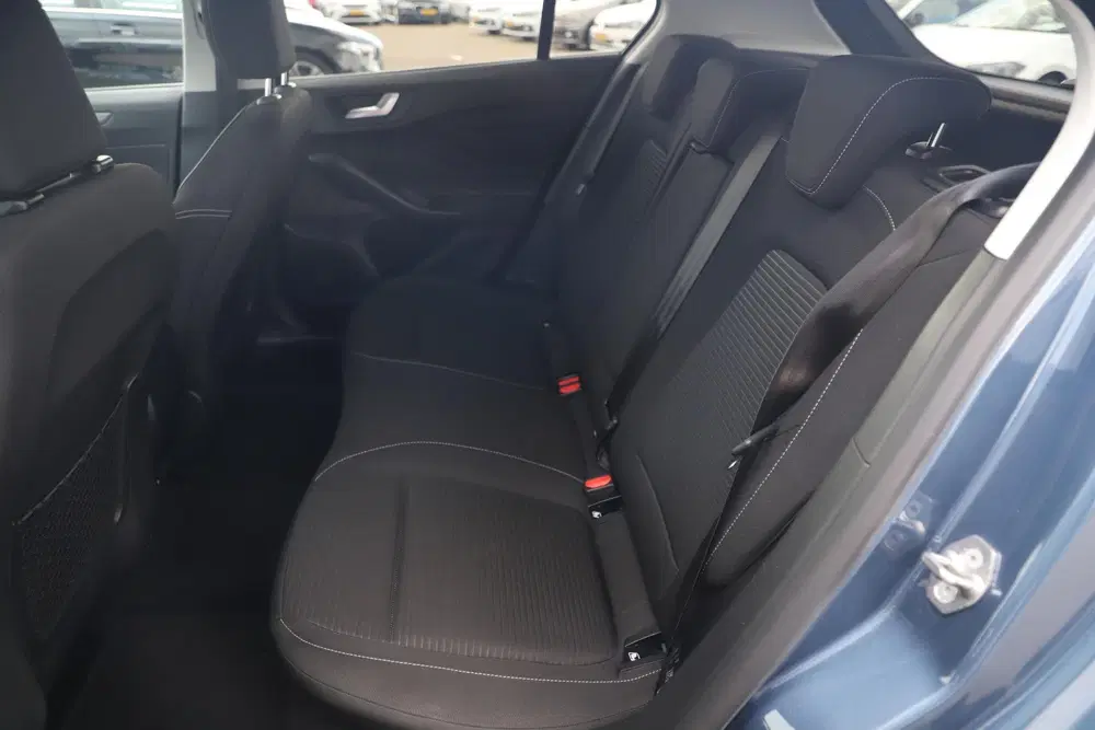 Ford Focus 1.0 EcoBoost Hybrid Titanium Style Winter uit 2022, foto 8