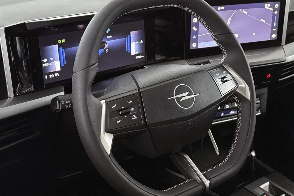 Opel Frontera 1.2 Turbo Hybrid GS Camera Apple CarPlay C uit 2025, foto 11