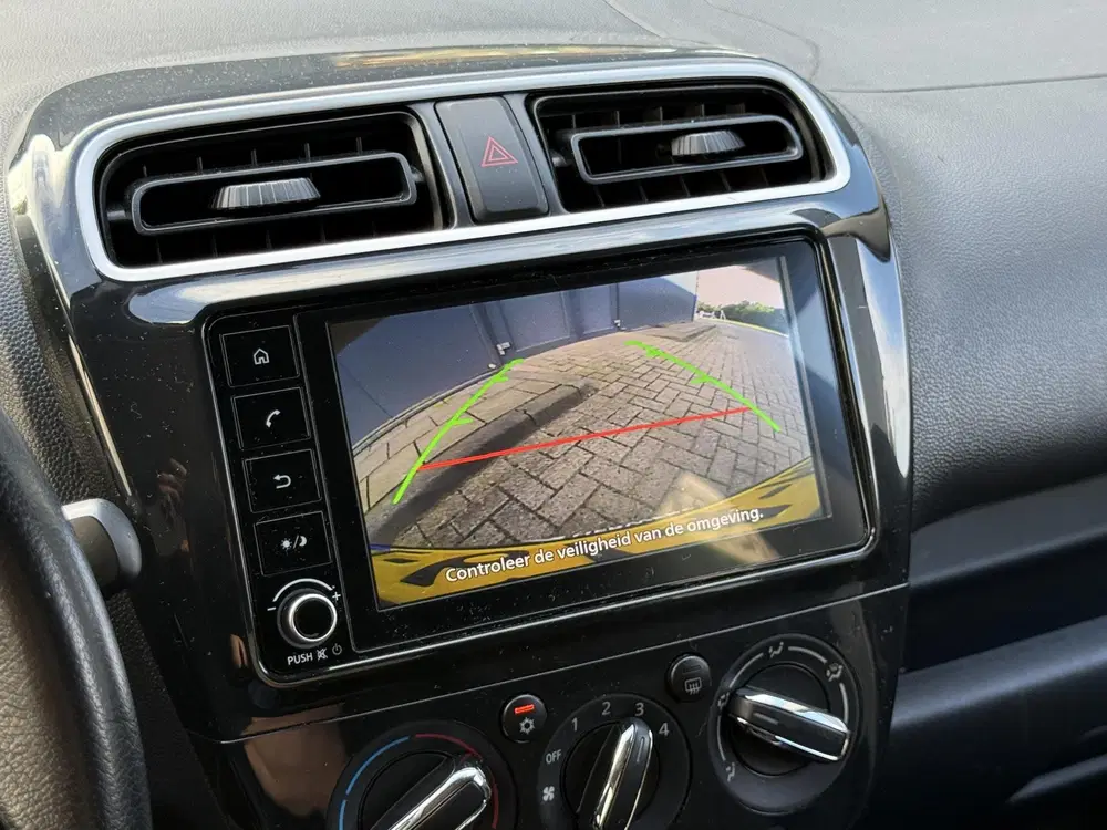 Mitsubishi Space Star 1.2 Intense uit 2022, foto 12