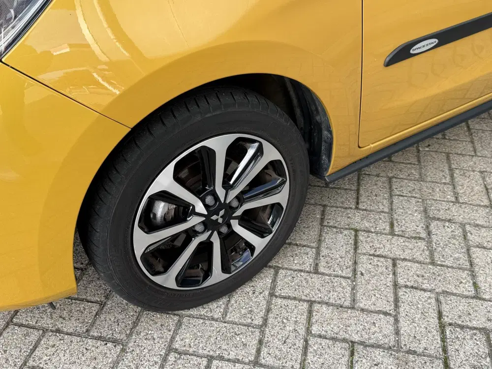 Mitsubishi Space Star 1.2 Intense uit 2022, foto 15