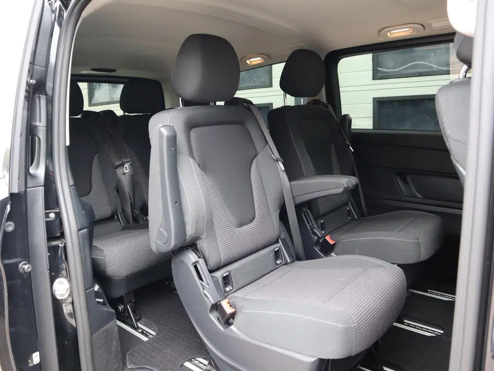 Mercedes-Benz EQV 300 90 kWh L2 uit 2021, foto 11