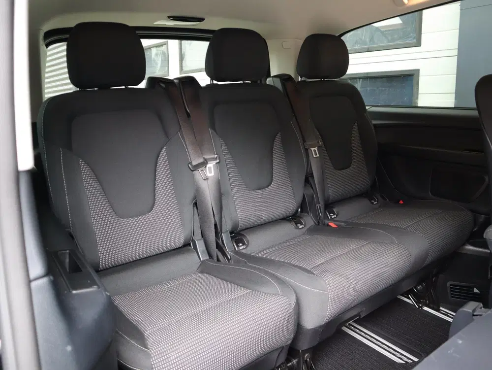 Mercedes-Benz EQV 300 90 kWh L2 uit 2021, foto 12