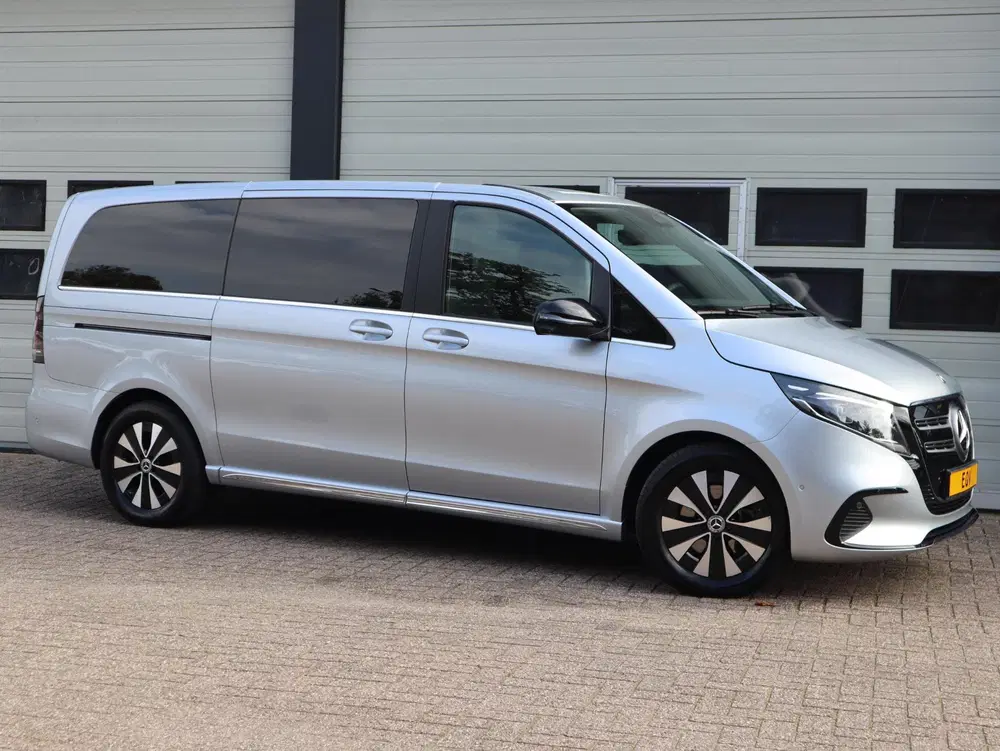 Mercedes-Benz EQV 300 90 kWh L2 Avantgarde AMG uit 2025, foto 6