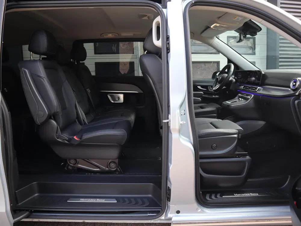 Mercedes-Benz EQV 300 90 kWh L2 Avantgarde AMG uit 2025, foto 8