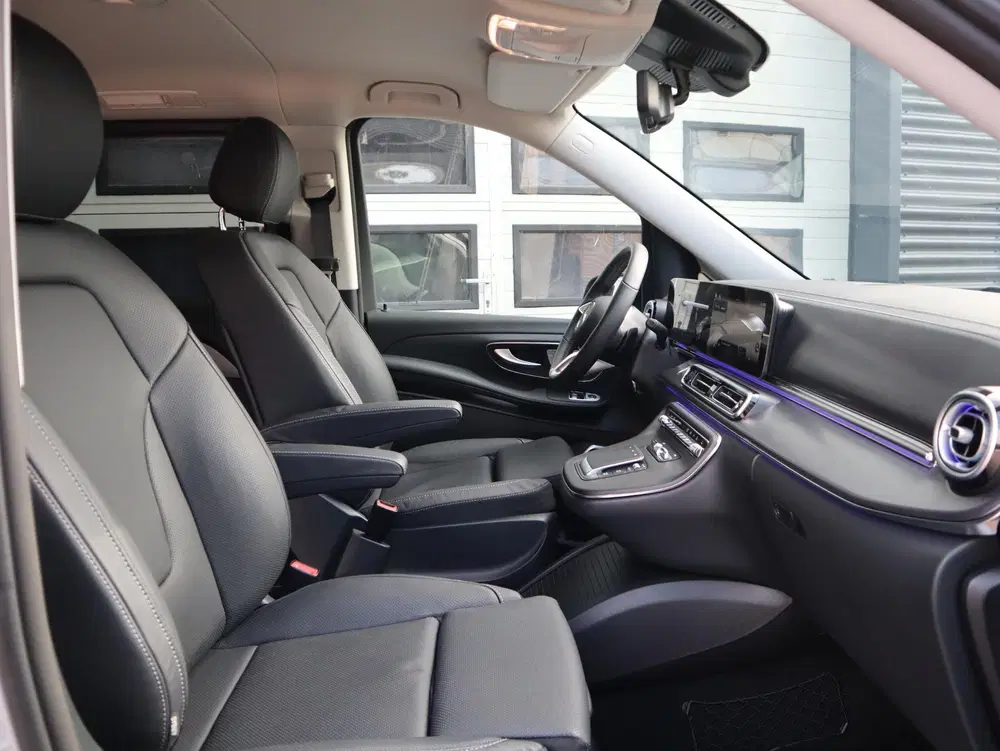 Mercedes-Benz EQV 300 90 kWh L2 Avantgarde AMG uit 2025, foto 9