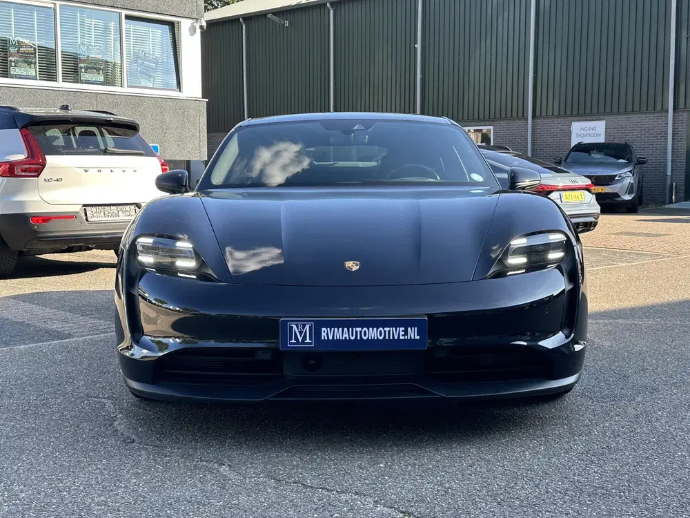 Porsche Taycan 79 kWh SOH 92% uit 2021, foto 10