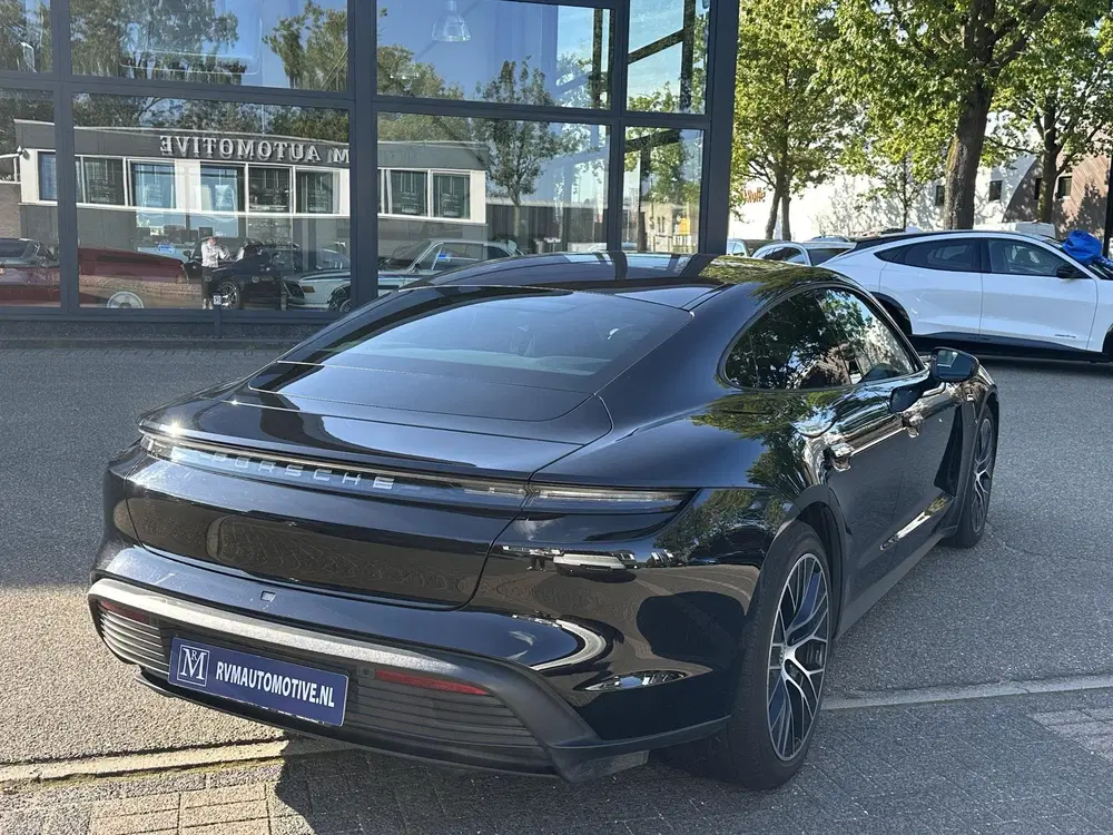 Porsche Taycan 79 kWh SOH 92% uit 2021, foto 12