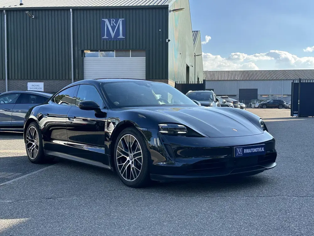 Porsche Taycan 79 kWh SOH 92% uit 2021, foto 13