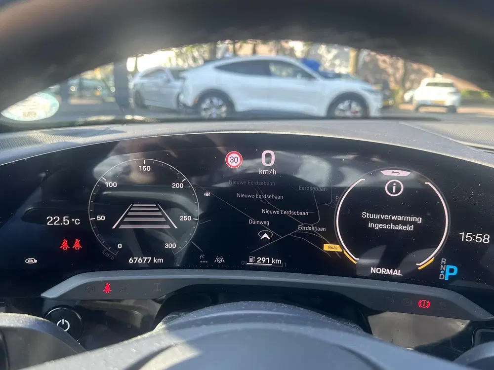 Porsche Taycan 79 kWh SOH 92% uit 2021, foto 9