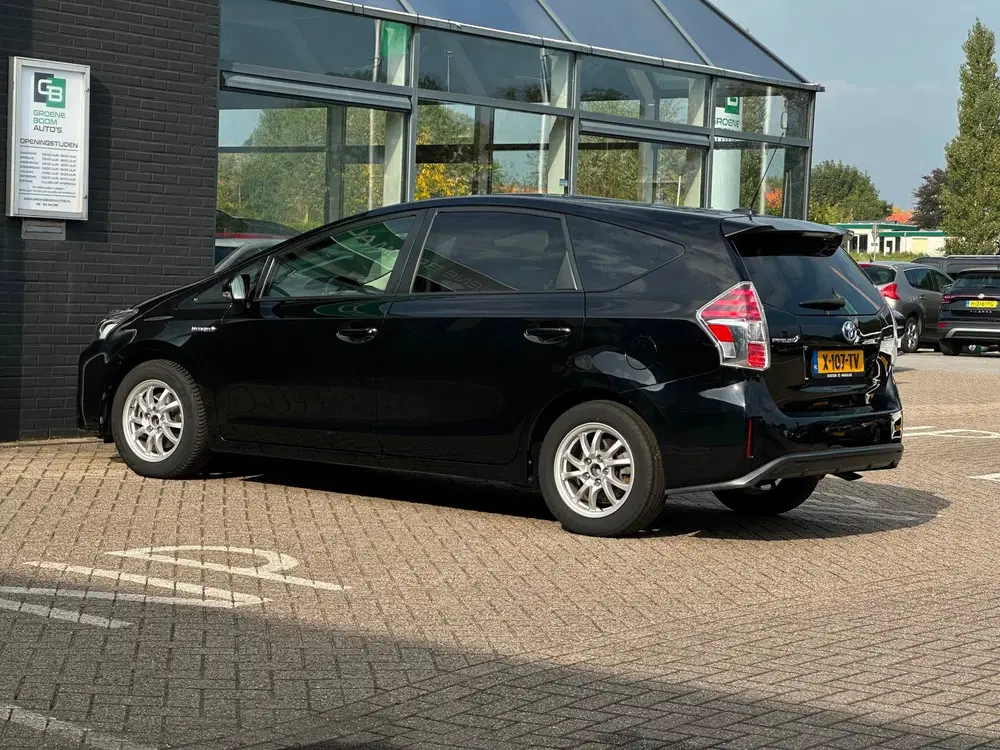 Toyota Prius 1.8 Active uit 2020, foto 3