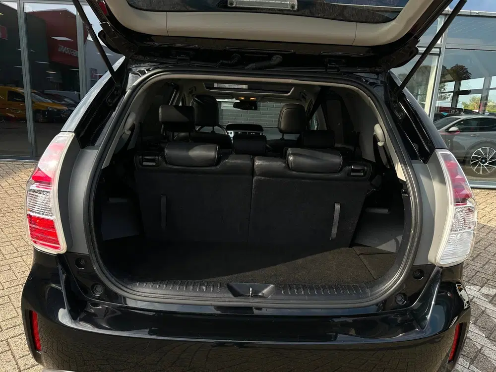Toyota Prius 1.8 Active uit 2020, foto 9