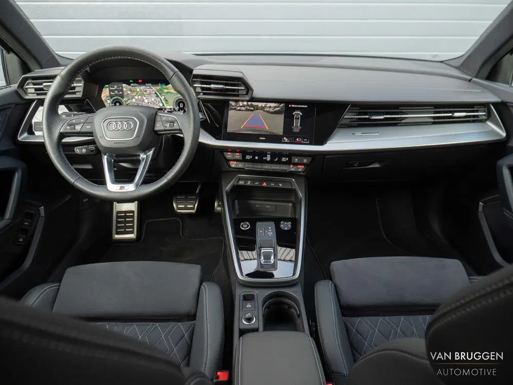 Audi A3 45 TFSI e S-Line Pano RS-Stoelen Massage H uit 2022, foto 7