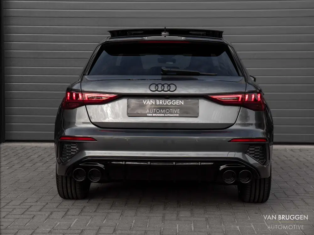 Audi A3 45 TFSI e S-Line Pano RS-Stoelen Massage H uit 2022, foto 8