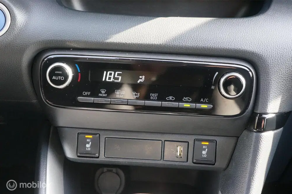 Toyota Yaris 1.5 Hybrid Style Apple uit 2021, foto 14